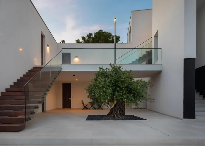 1 Bedroom Awesome In