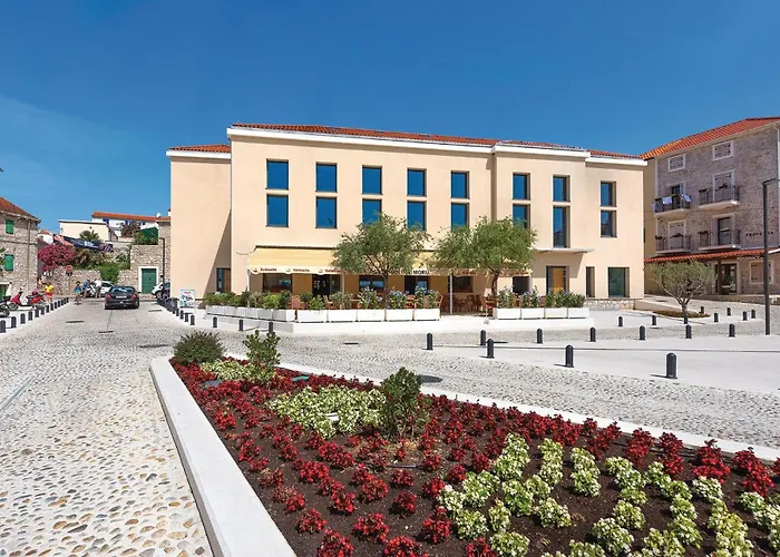 1 Bedroom Awesome In * Betina (Sibenik-Knin)